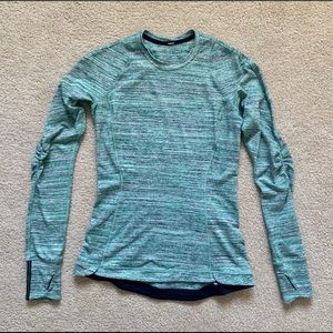 Like New, Size 6 Lululemon Long-Sleeve Shirt